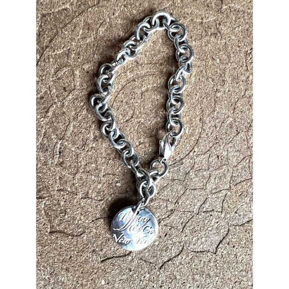 Authentic Guaranteed, Tiffany & Co. Love Notes bracelet, Sterling Silver 925 - Picture 1 of 7